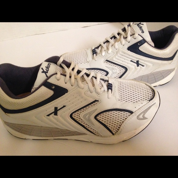 orthopedic walking shoes